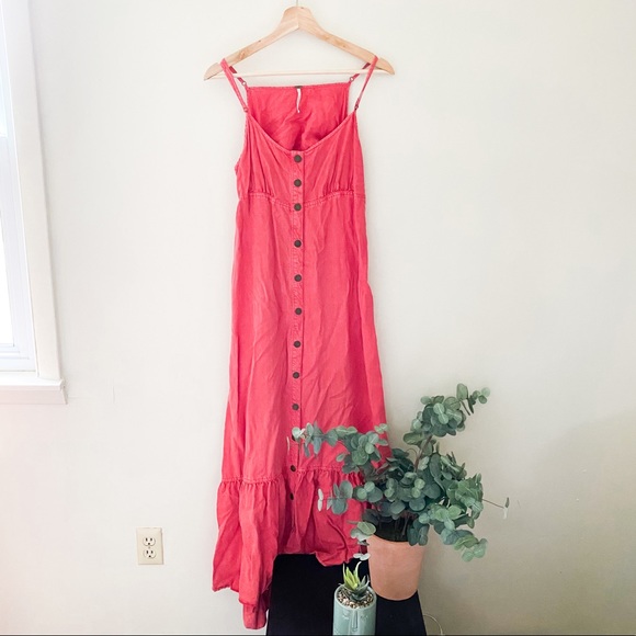 Free People Dresses & Skirts - Free People Pink Chambray Maxi Dress W/ open back